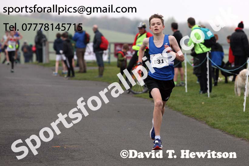 Boys and girls under-15s, Heaton Memorial 10k Road Race, Newcastle Town Moor. Photo:  David T. Hewitson/Sports for All Pics